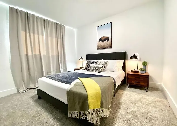 Newly Remodeled Beauty In Сasa de vacaciones Phoenix