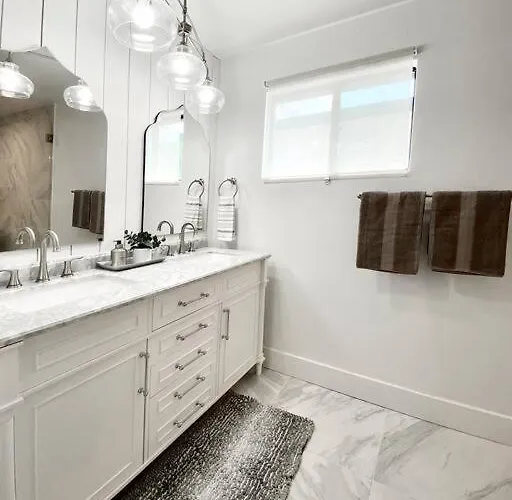Сasa de vacaciones Newly Remodeled Beauty In